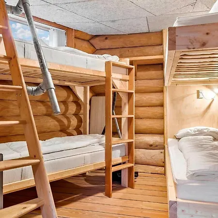 2 Bedroom Awesome In *