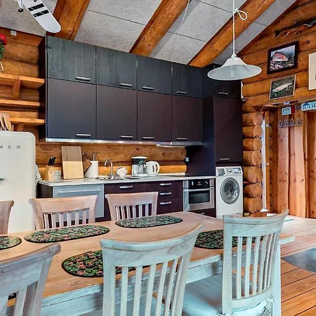 Prázdninový dům 2 Bedroom Awesome In