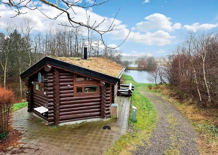2 Bedroom Awesome In * Kibæk