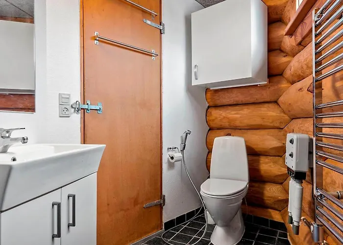2 Bedroom Awesome In